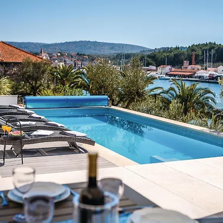 Cozy In Milna With House Sea View * Milna (Brac)