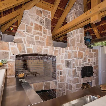 Cozy In Milna With House Sea View Holiday home *